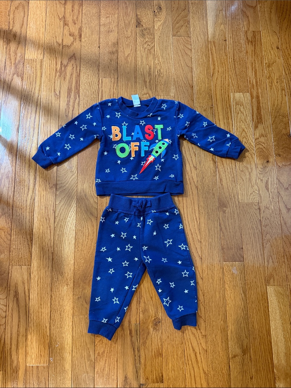 12M Navy "Blast Off" Star Set